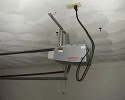 State Garage Doors North Babylon, NY 631-869-2349 - gar-opener-01